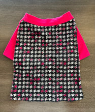 Load image into Gallery viewer, PRESALE PRINTS--HOT PINK &amp; FUCHSIA HOUNDSTOOTH--Custom Designed French Bulldog T-Shirt