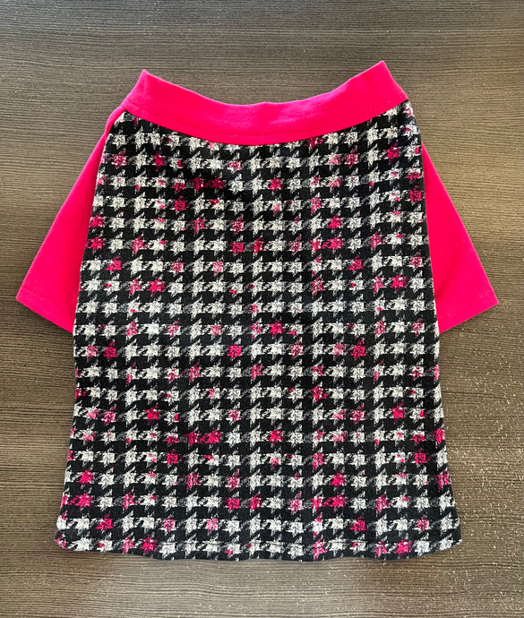 PRESALE PRINTS--HOT PINK & FUCHSIA HOUNDSTOOTH--Custom Designed French Bulldog T-Shirt